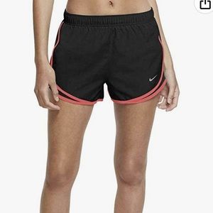 Nike women’s Dri-fit temp shorts!